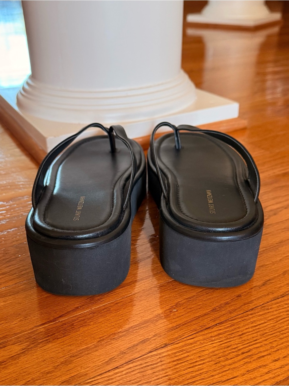 Stuart Weitzman Black Platform Thong Flip Flop Sandals Size 9B - Picture 3 of 8